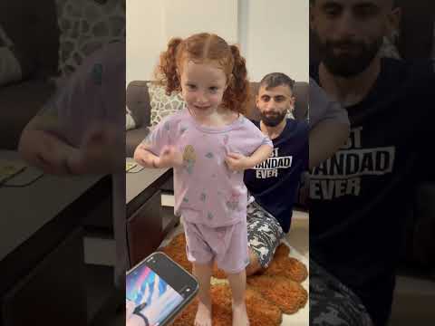 اعطيني هذه يا ماما