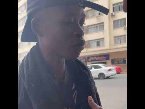 Watanzania Wakizingia Wakiwa South Africa