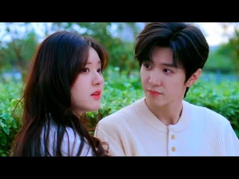 شباب كتير بيتمنوها ولا حد مالي عنيها ولكن هذا الولد المثير بجماله عميها