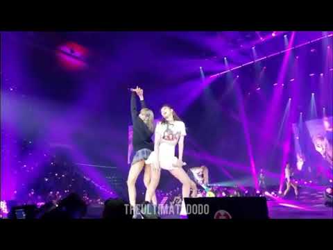 JenLisa Twerk BLACKPINK IN YOUR AREA Hamilton Canada