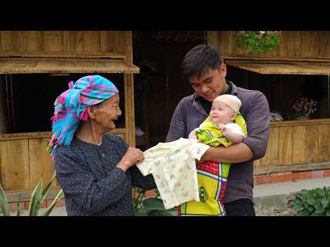 Single Elderly Woman And Trinh Ho Stunned By Abandoned Baby