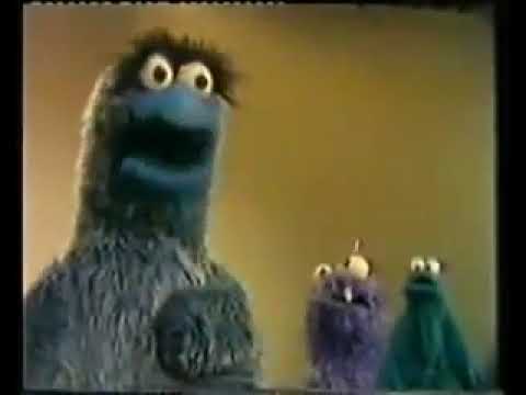 الفرق بين انا هنا وانت هناك افتح ياسمسم