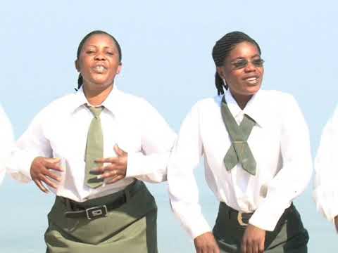 ENYI WATU PIGENI MAKOFI KWAYA YA MT SESILIA KANISA KUU SUMBAWANGA