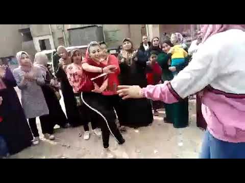 بنات مشبووهه بيرقصوا بالسكاكين علي مهرجااان يلي حاطه راس ابوكي في الطين بنات مشبووهه بيرقصوا بالسكاكين علي مهرجااان يلي حاطه راس ابوكي في الطين