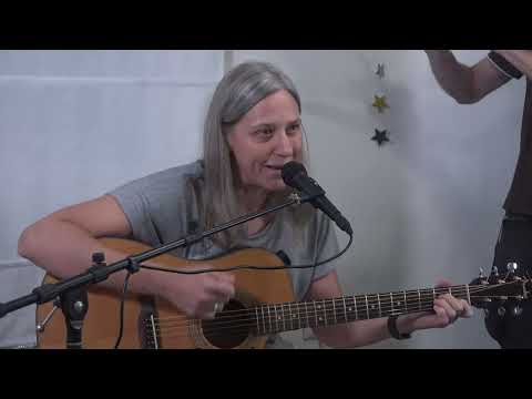 Brussnika Странно Moishe House 2025