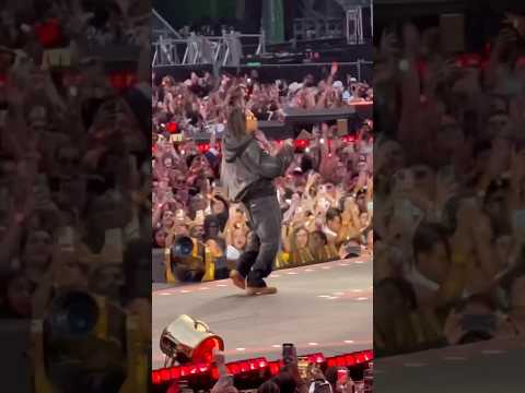 Jay Z Surprises Fans In Paris At Beyoncé S Cowboy Carter Show