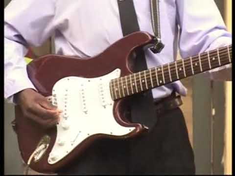 Kuzaliwa Kwa Yesu By Muungano Christian Choir