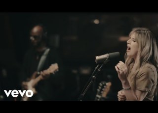 ZZ Ward Naked In The Jungle EastWest Studios Session Official