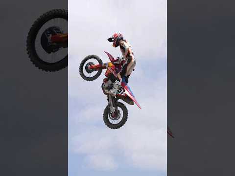 Justin Barcia Goes HUGE At Pala Press Day