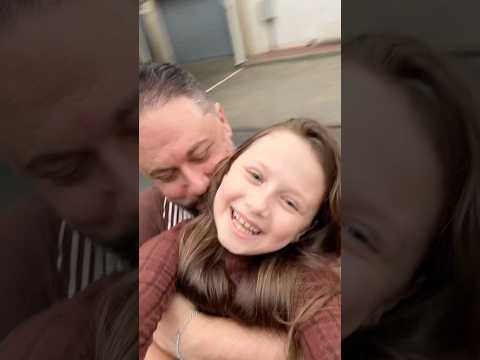 تركضلي تركضلي وفاتح ايدك