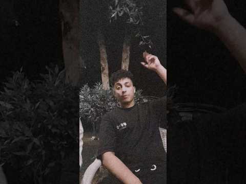 انا اللي عطيت صحابي ياما وعمري في يوم ما اجيب راجع