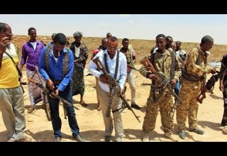 DEG DEG Dagaalka Diyaar Ayaan Unahay Dhalinta Dhulbahante Oo Hubka Qaaden Kadib Markii M Biixi