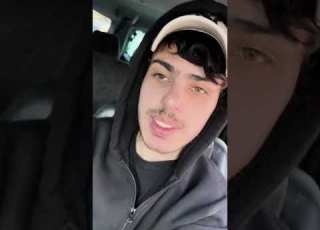  هدية من القيادة الى أخواته