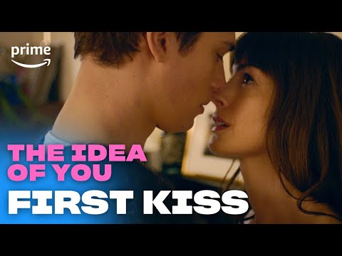 Hayes And Solène S First Kiss The Idea Of You Prime Video