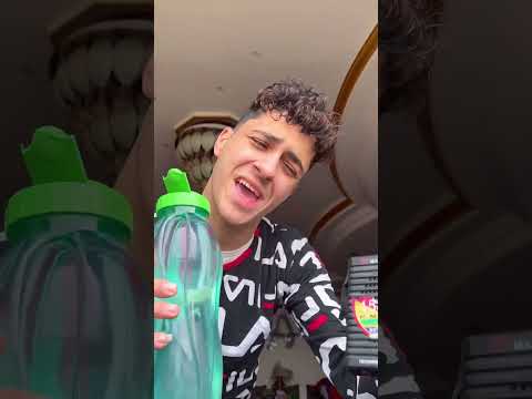 مين بيستني الاذان كده