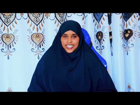 Gabadhii Caqligabadnayd Ee Ninkeeda Kayaabsatay Cajiib Sawdamqaalib