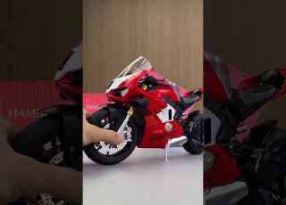  Get Your Ducati V4S In Our Bio Diecastmodels Gift Motorcycles Ducativ4s