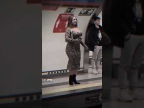 لو تسألوني بعشق مين نسوان ف سن الـ٣٠ اكسبلور لايك اشتراك لايك حالات واتس ترند فولو تصميمي