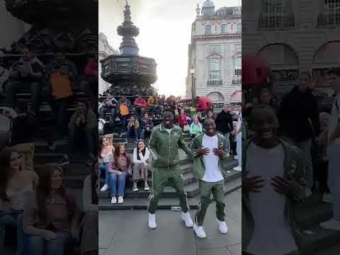 اشهر اغاني حماسيه للرقص