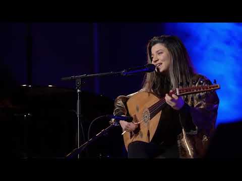 Palestinian Folk Song Hala Lala Laya By Nawara Alnaddaf هلا لا لا ليا تراث فلسطيني أداء نوار النداف