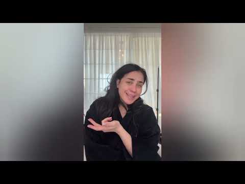 Κόνι Μεταξά Έχω ερώτηση και θέλω βοήθεια