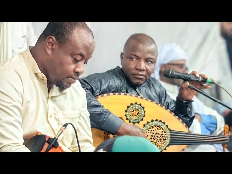 الفنان مبارك فولاني يبدع في اغنية علاش يا الجافي باغي تجفيني عامة مكبوسة بالكف