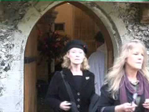 Winchester Remembers Simon Dee