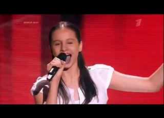  Armenian Girl With Amazing Voice The Song Plava Laguna Sang In Fifth Element Opera Live