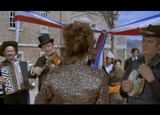 Les Petroleuses Brigitte Bardot Vs Claudia Cardinale Part 2