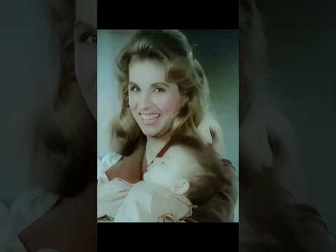 حبيبة امها صباح