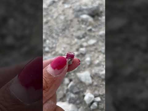 Finding Ruby Violet S Mine Red Beryl