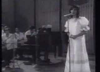 Esther Ofarim אסתר עופרים שיר הנודד