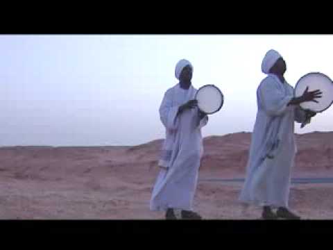 صلاة وسلاما على نبي كلمات حاج الماحي اداء اولاد حاج الماحي