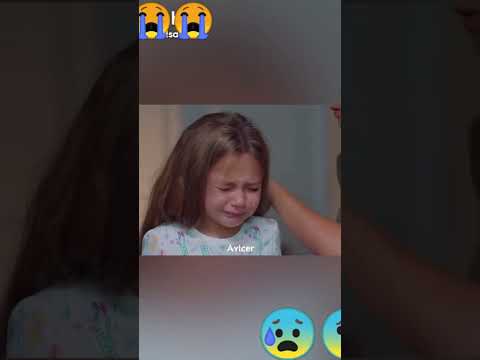 امها قصت شعرها لا تبكي يا أمي