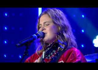  Emma Peters Magnolias For Ever Live Le Grand Studio RTL