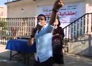  النجم على فاروق واغنيه بحبك انا فى حفل يوم اليتيم بنادى نقابه المحامين برعاية جمعية الوطن للجميع
