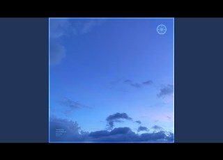  Vivid Sky