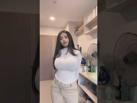 漫画の様な完璧スタイル 巨乳TikTok 漫画の様な完璧スタイル 巨乳TikTok