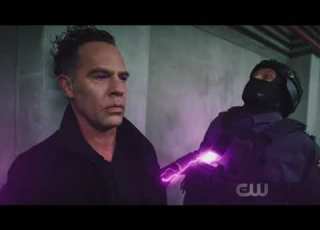 The Flash 4x22 The Thinker Storms The A R G U S Castle
