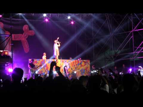 Fedez Alfonso Signorini Live 2013 Hio Hop Festival Majano Fedez Alfonso Signorini Live 2013 Hio Hop Festival Majano