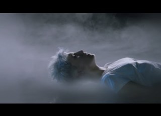  Jeanne Added Look At Them Official Video
