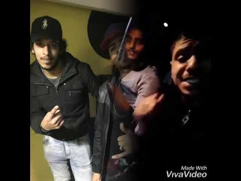 الأعمى كان محتس أول مفتح داس أحمد موز وهو ركب العربية بنزيمة