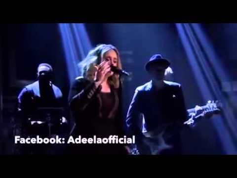 هكذا غنت النجمة العالمية أديل أغنية نجوى كرم مافي نوم بعد اليوم