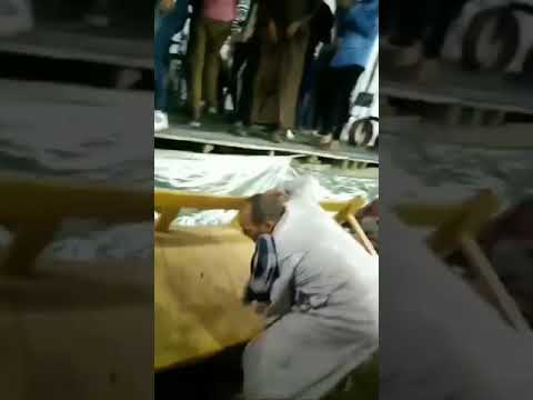 لما تكون قاعد في فرح بنت عمك اللي مرضوش يدهالك وتاجي اغنية ليه بنت عمي خدوها اغراب لما تكون قاعد في فرح بنت عمك اللي مرضوش يدهالك وتاجي اغنية ليه بنت عمي خدوها اغراب