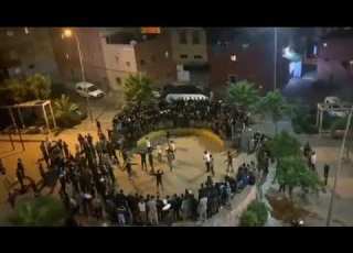 جمهور الرجاء يغني كوراج انصرنا ياربي