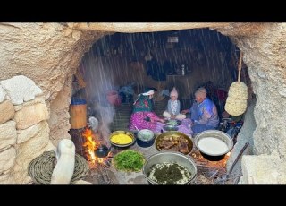 Rural Life In Rainy Day Cooking Beef Tongue Rice Bread Life With Livestock