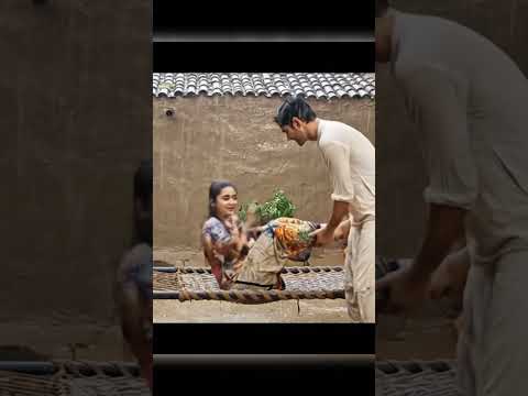 Barish Main Ly Lo Meri Hot Couple Love Pakistan Shortupdates