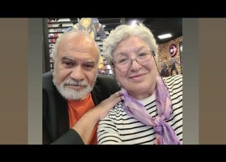 LiveChat Reza Arian From Düsseldorf Expresses His Disappointment About His Meeting With Ziba Nawak