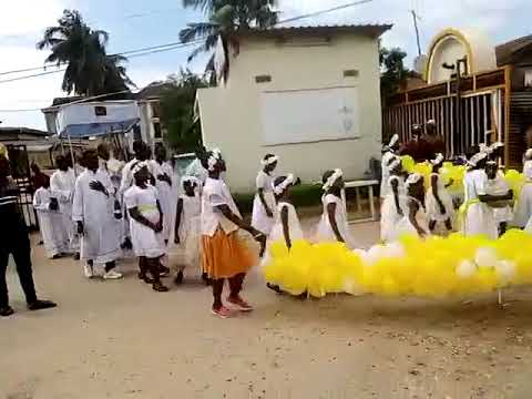 Wakristo Wote Leo Tutoe Heshima Tumsifu Yesu Kristu Milele Amina Wakristo Wote Leo Tutoe Heshima Tumsifu Yesu Kristu Milele Amina