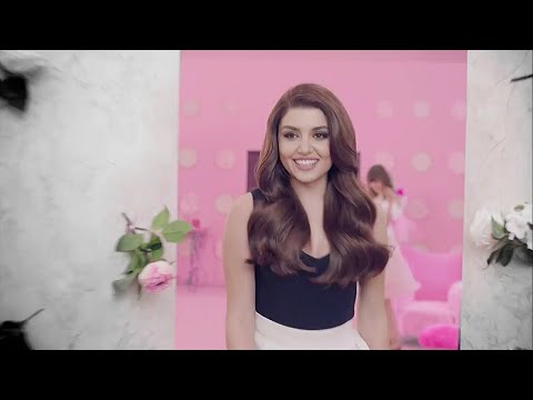 حلم سنين تامر حسني هاندا ارتشيل تصميم Hande Erçel حلم سنين تامر حسني هاندا ارتشيل تصميم Hande Erçel